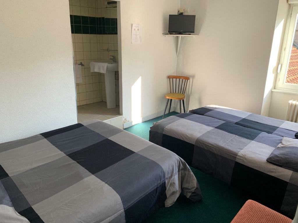L'Escale Hotel Longeau-Percey Bagian luar foto